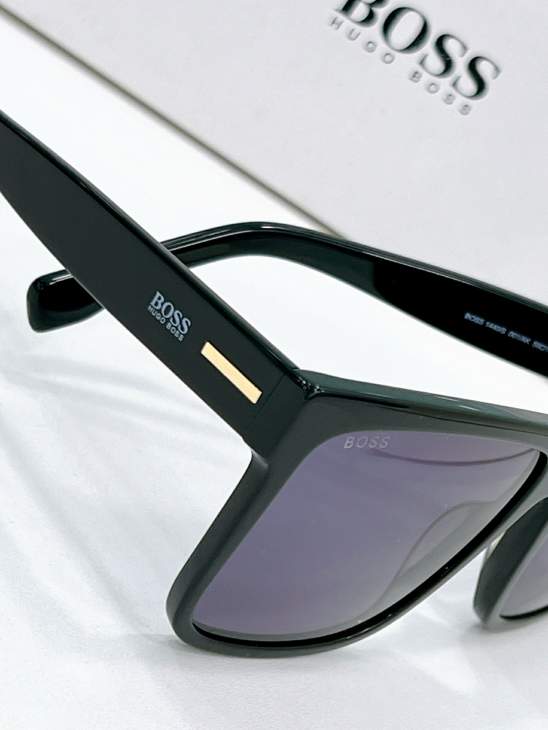 Picture of Hugo Boss Sunglasses _SKUfw77360566fw